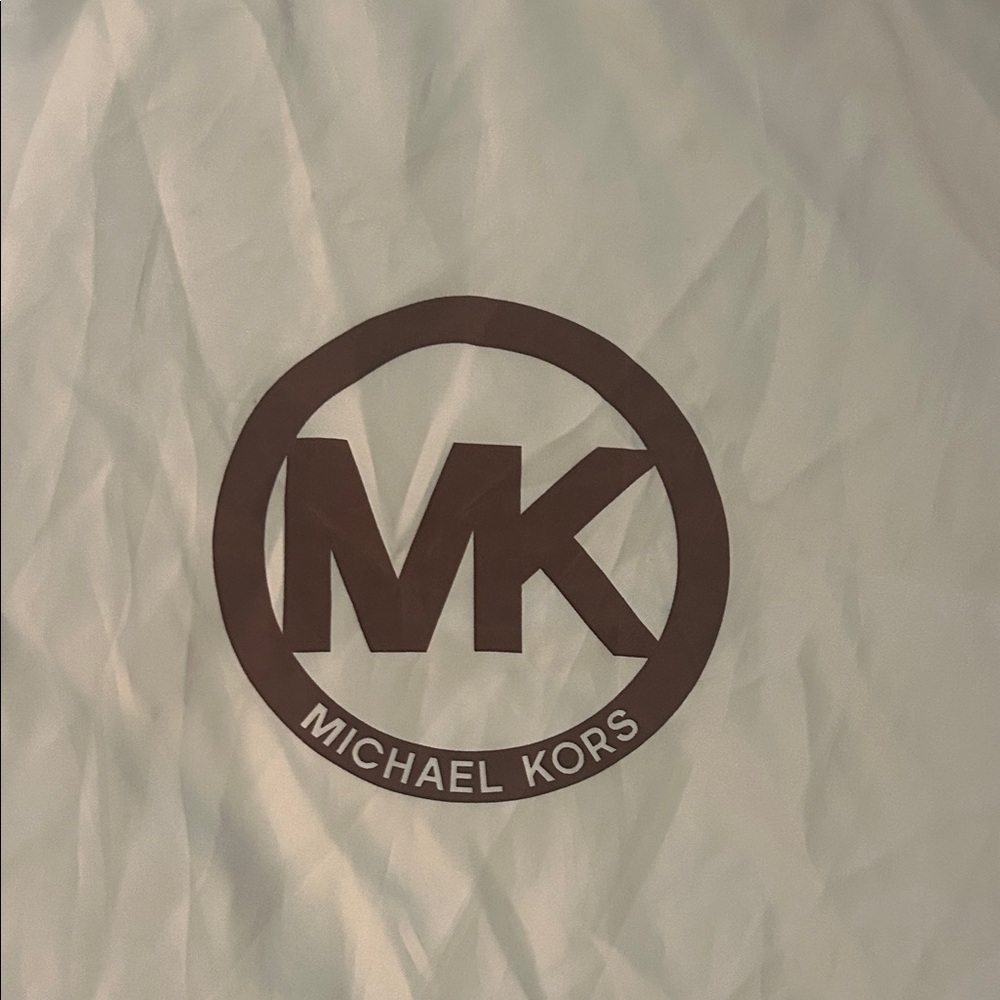 Michael Kors cream dust bag with brown MK logo - Picture 3 of 4